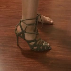 Banana summer sandals